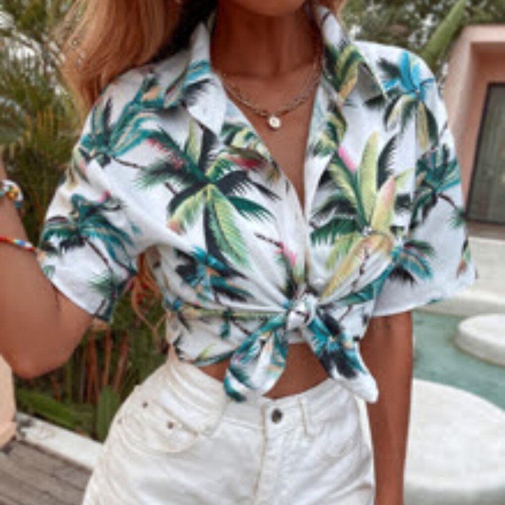 Vacation palm tree button down